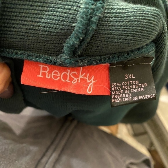 Plus Size Cardigan​​​​​​​ - Picture 2 of 3